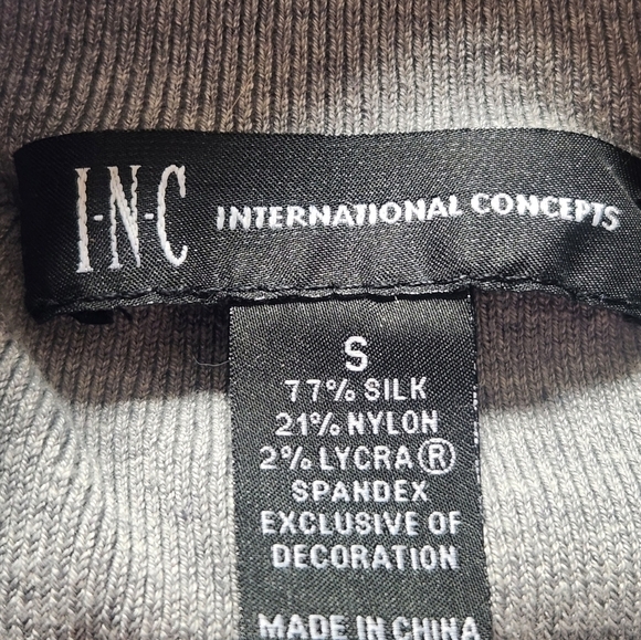 Inc International Concepts Silver Sequin Top size small - Picture 4 of 10